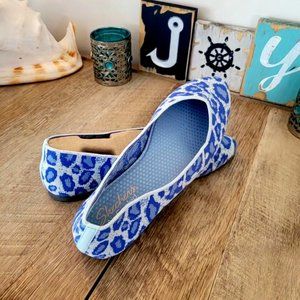 NWOT Skechers Cleo Flats